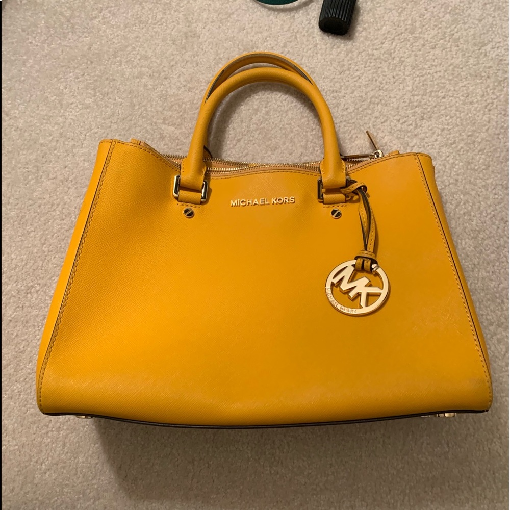 Yellow Micheal Kors tote